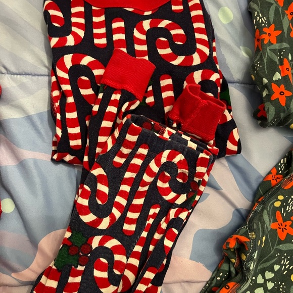 3 pairs of Hannah Anderson 4t pj - Picture 3 of 5